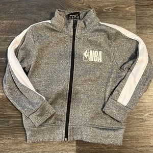 🔷3/$18🔷 NBA zip up sweat jacket.
